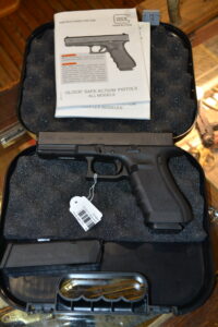 glock17 gen 4 occasion armurerie bernizan ARMURERIE BAYONNE