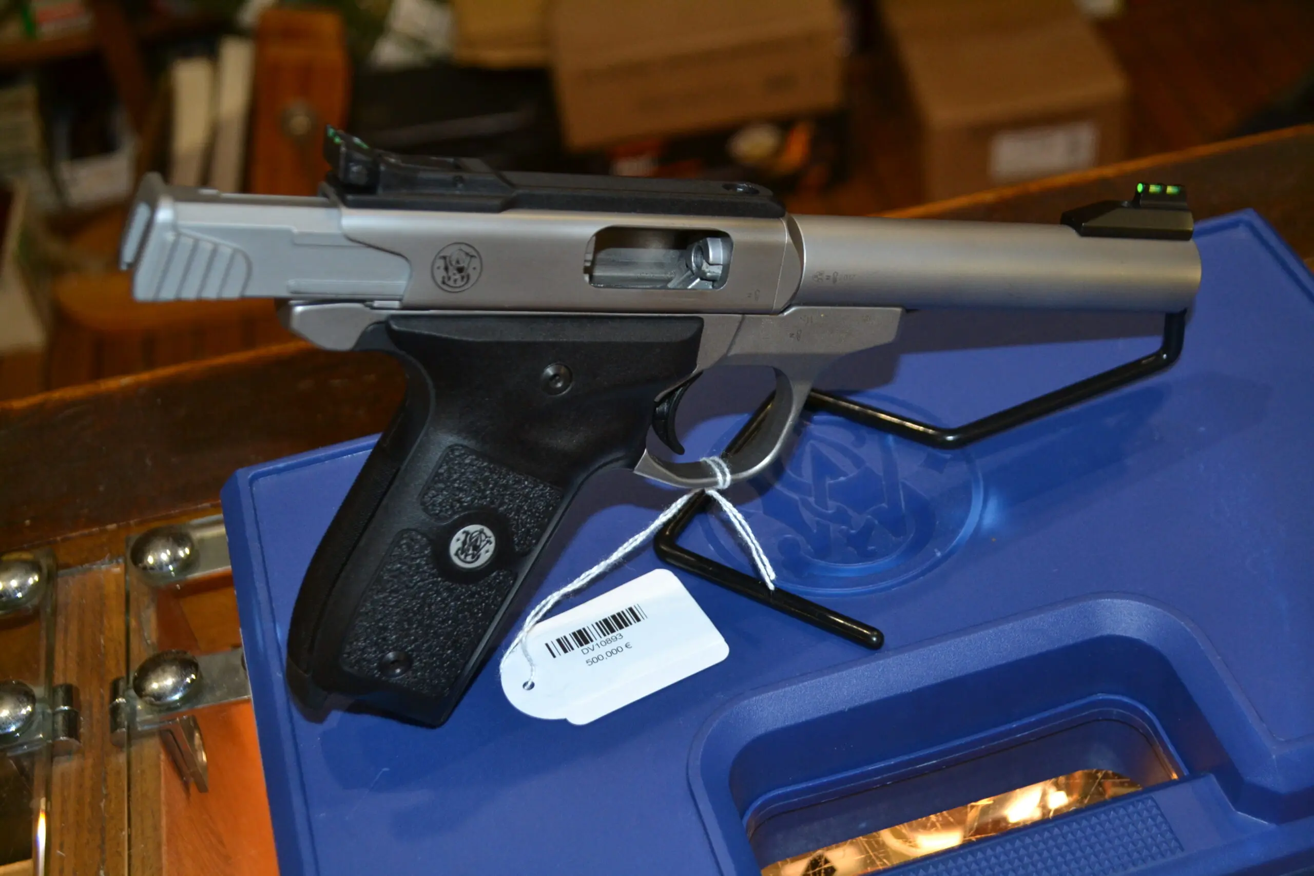 Smith &Wesson VICTORY 22LR ARMURERIE BERNIZAN -ARMURERIE BAYONNE